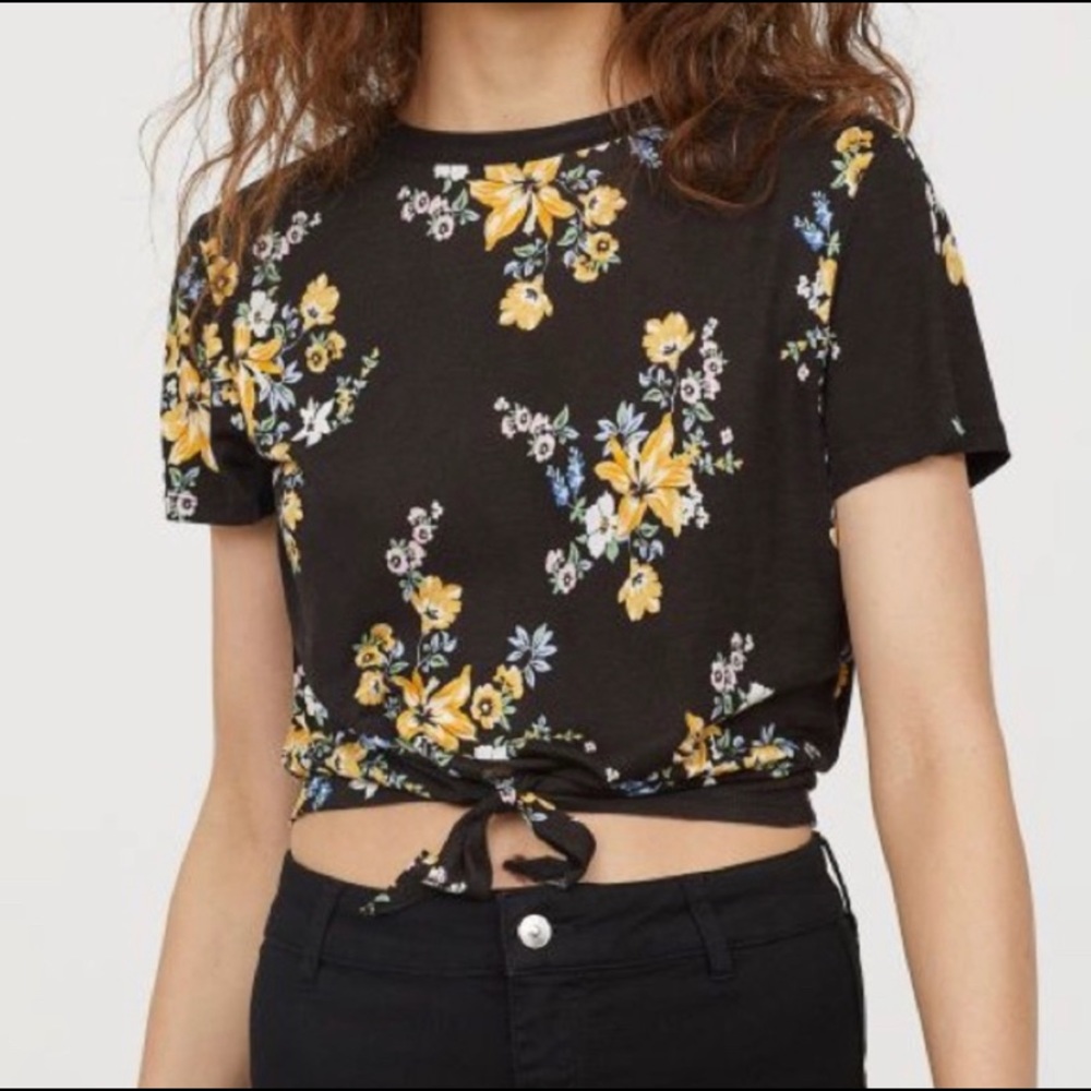 NWOT H&M Floral Top - Picture 1 of 4
